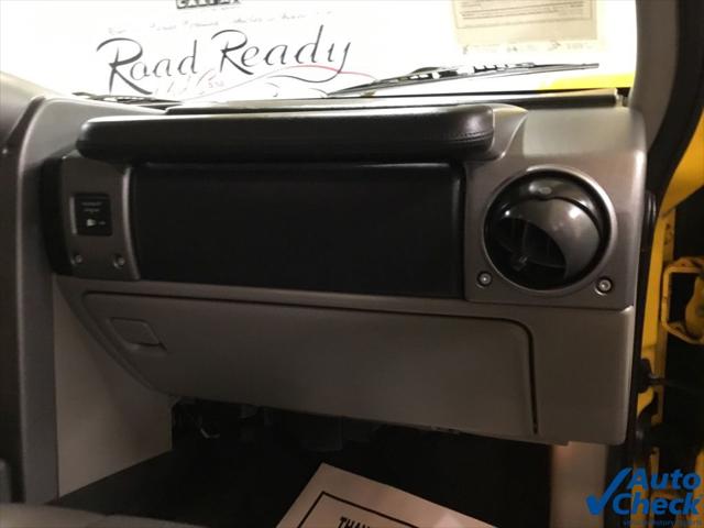 2003 HUMMER H2 Base