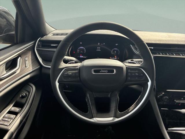 2025 Jeep Grand Cherokee L Limited 4x2