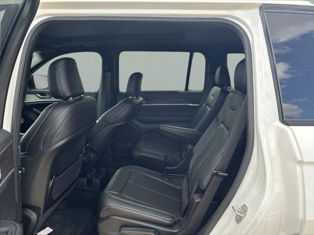 2025 Jeep Grand Cherokee L Limited 4x2