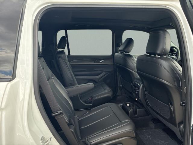 2025 Jeep Grand Cherokee L Limited 4x2
