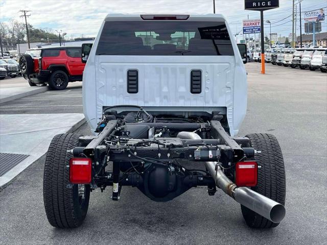 2026 GMC Sierra 3500HD Crew Cab, Long Bed, Pro Dual Rear Wheel, 4WD
