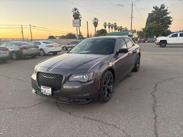2020 Chrysler 300 Touring
