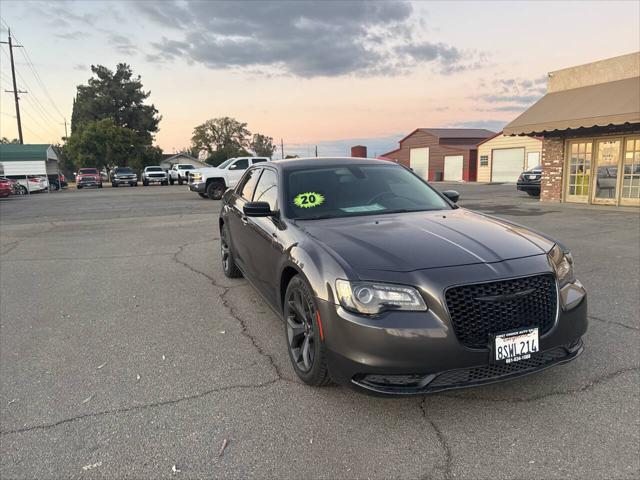 2020 Chrysler 300 Touring