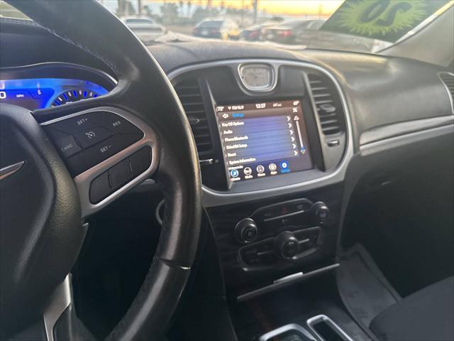 2020 Chrysler 300 Touring