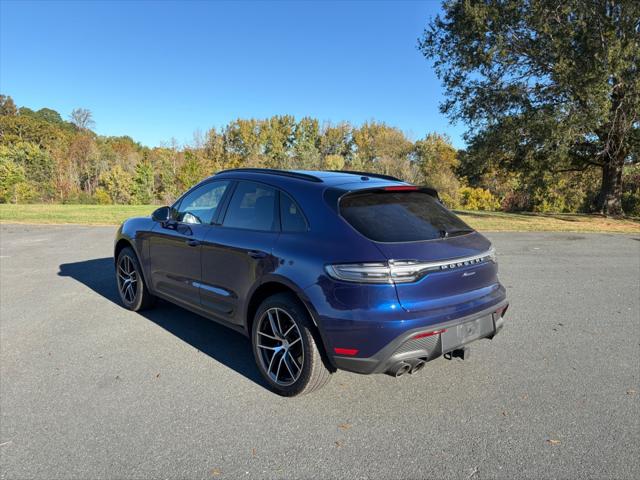 2025 Porsche Macan T