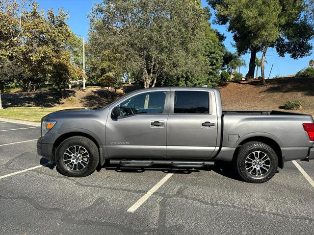 2022 Nissan Titan Crew Cab SV 4x2