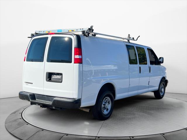 2022 Chevrolet Express Cargo Van RWD 2500 Extended Wheelbase WT