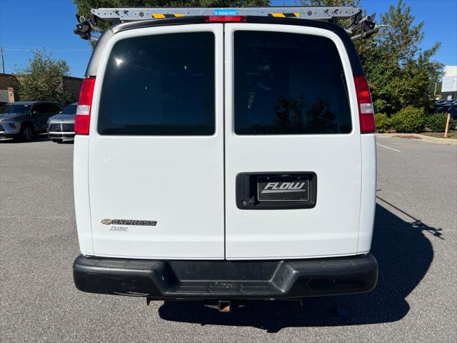 2022 Chevrolet Express Cargo Van RWD 2500 Extended Wheelbase WT