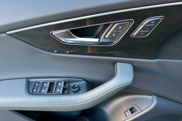 2026 Audi Q8 Premium Plus 55 TFSI quattro Tiptronic