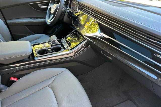 2026 Audi Q8 Premium Plus 55 TFSI quattro Tiptronic