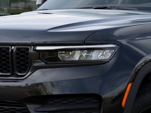 2025 Jeep Grand Cherokee Altitude X 4x2