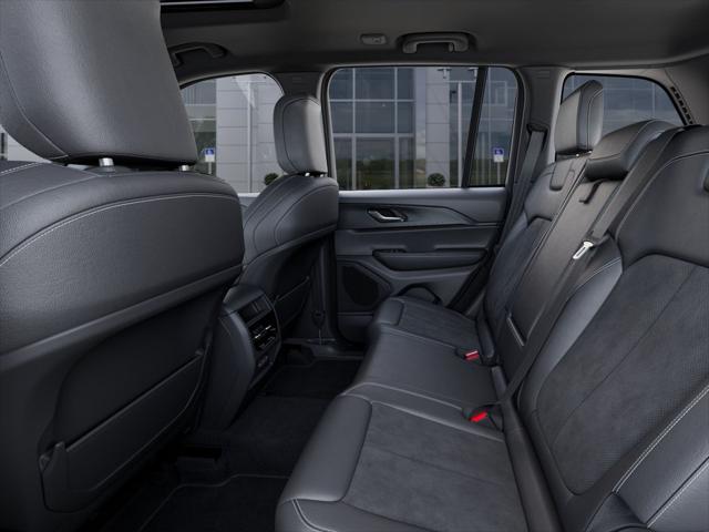 2025 Jeep Grand Cherokee Altitude X 4x2