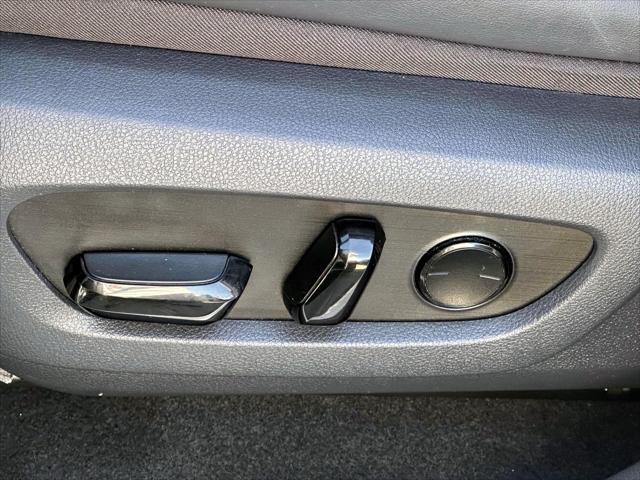 2023 Lexus RX 350 F SPORT Handling [11]