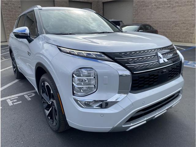 2025 Mitsubishi Outlander PHEV SEL S-AWC