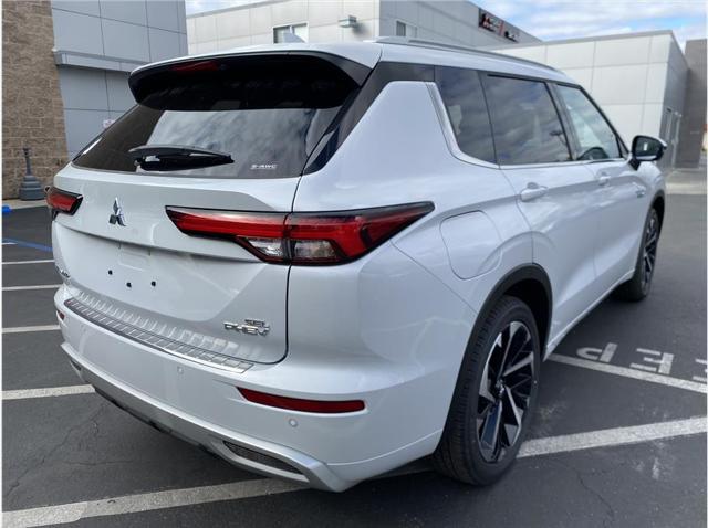 2025 Mitsubishi Outlander PHEV SEL S-AWC