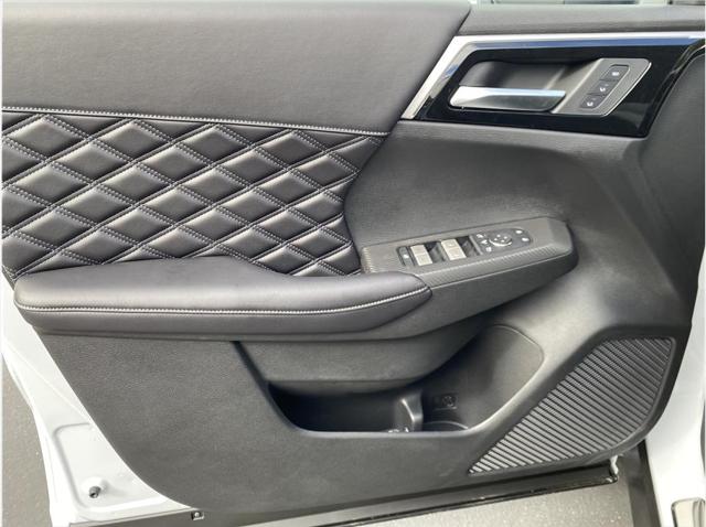 2025 Mitsubishi Outlander PHEV SEL S-AWC