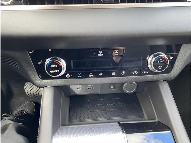 2025 Mitsubishi Outlander PHEV SEL S-AWC