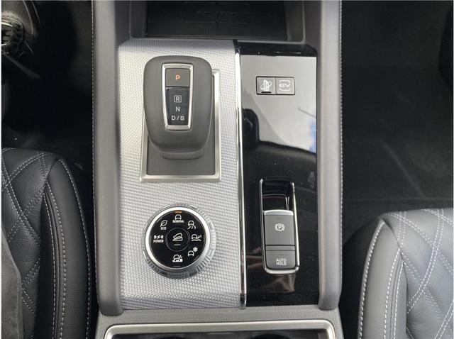 2025 Mitsubishi Outlander PHEV SEL S-AWC