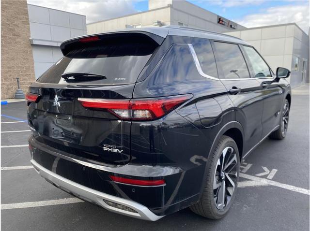 2025 Mitsubishi Outlander PHEV PLATINUM EDITION S-AWC