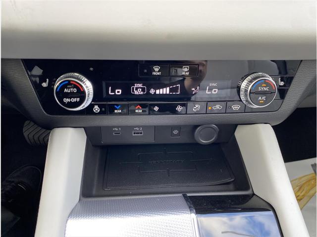2025 Mitsubishi Outlander PHEV PLATINUM EDITION S-AWC