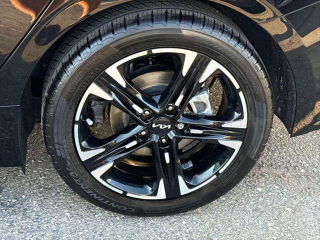 2024 Kia K5 GT-Line