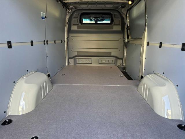 2026 Mercedes-Benz Sprinter 2500 Cab Chassis 144 WB 3D Cargo Van