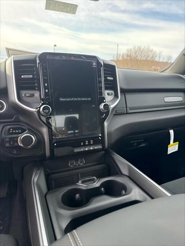 2026 Ram 1500 Big Horn Crew Cab 4x4 5'7" Box