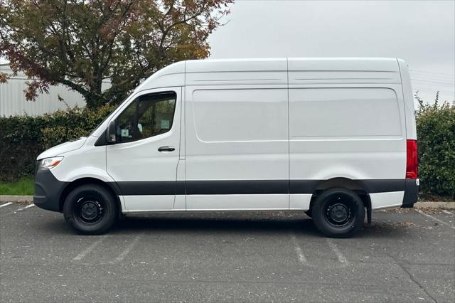 2026 Mercedes-Benz Sprinter Cargo Van 2500 Standard Roof I4 Diesel 144 RWD