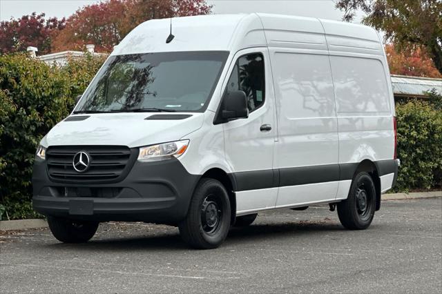 2026 Mercedes-Benz Sprinter Cargo Van 2500 Standard Roof I4 Diesel 144 RWD