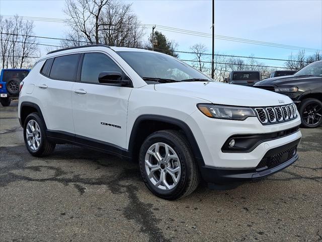 2026 Jeep Compass COMPASS LATITUDE 4X4
