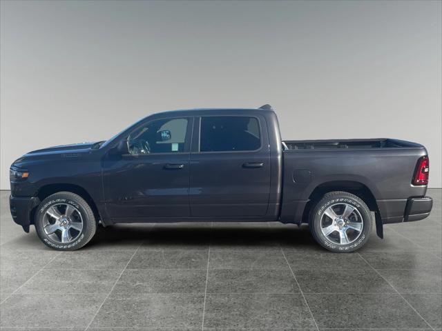 2026 RAM Ram 1500 RAM 1500 EXPRESS CREW CAB 4X2 57 BOX