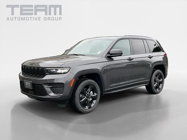 2025 Jeep Grand Cherokee GRAND CHEROKEE ALTITUDE 4X4