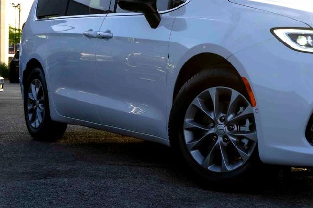 2026 Chrysler Pacifica PACIFICA LIMITED