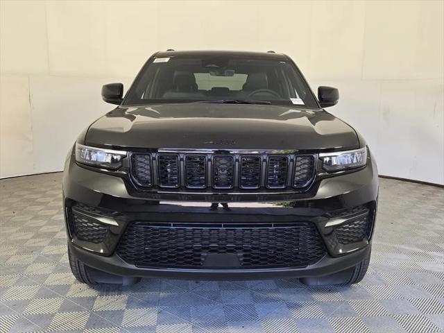 2025 Jeep Grand Cherokee GRAND CHEROKEE ALTITUDE 4X2