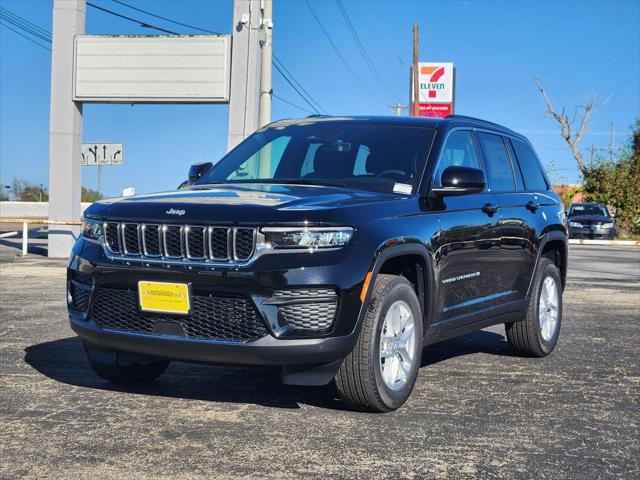 2025 Jeep Grand Cherokee GRAND CHEROKEE LAREDO X 4X2