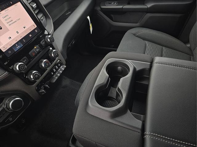2026 Ram 1500 Express Crew Cab 4x2 5'7" Box