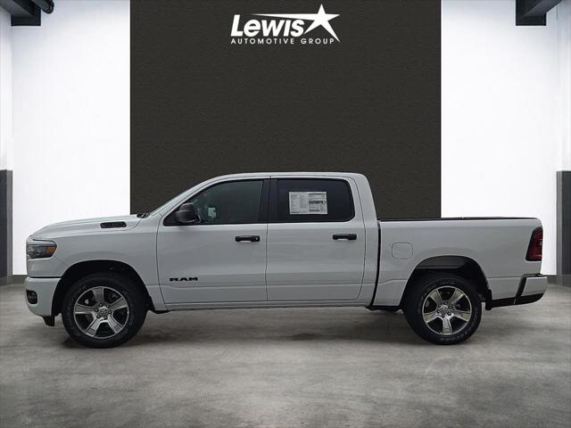 2026 Ram 1500 Express Crew Cab 4x2 5'7" Box