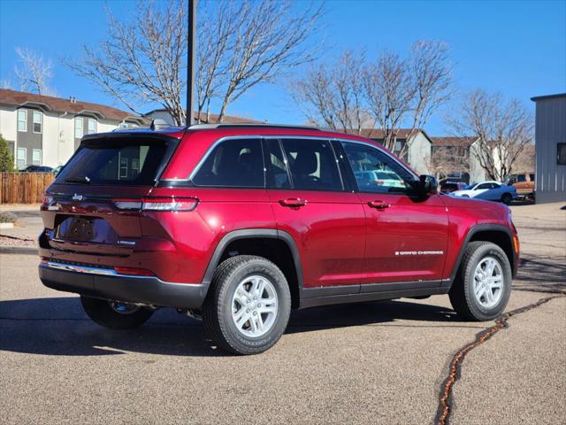 2025 Jeep Grand Cherokee GRAND CHEROKEE LAREDO 4X4