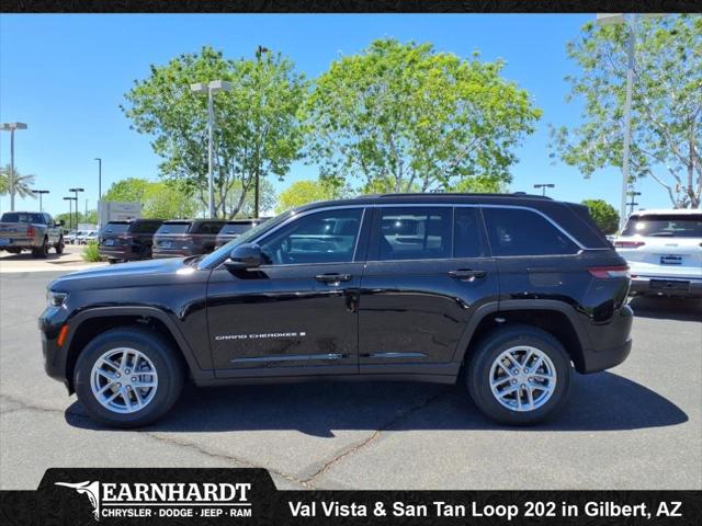 2025 Jeep Grand Cherokee GRAND CHEROKEE LAREDO X 4X2