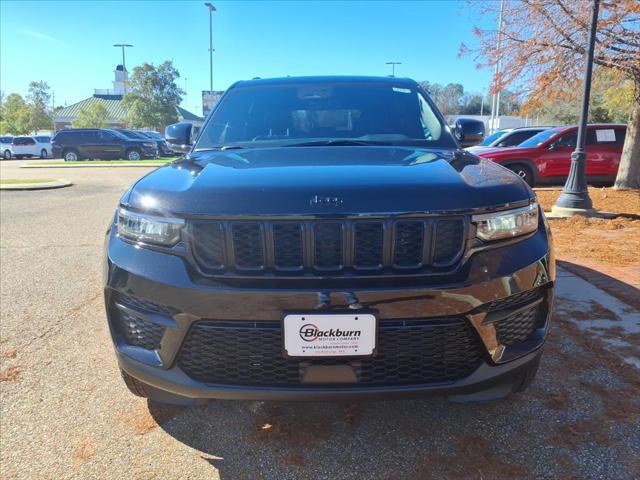 2025 Jeep Grand Cherokee GRAND CHEROKEE ALTITUDE 4X2