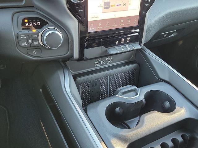 2026 Ram 1500 Big Horn Crew Cab 4x4 5'7" Box