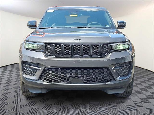 2025 Jeep Grand Cherokee GRAND CHEROKEE ALTITUDE 4X4 2025 Jeep Grand Cherokee GRAND CHEROKEE ALTITUDE 4X4
