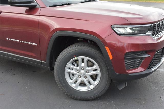 2025 Jeep Grand Cherokee GRAND CHEROKEE LAREDO 4X4 2025 Jeep Grand Cherokee GRAND CHEROKEE LAREDO 4X4