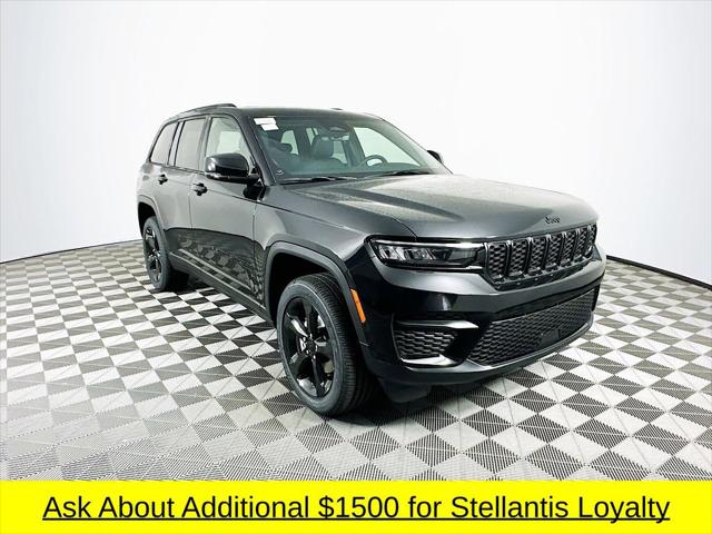 2025 Jeep Grand Cherokee GRAND CHEROKEE ALTITUDE 4X4