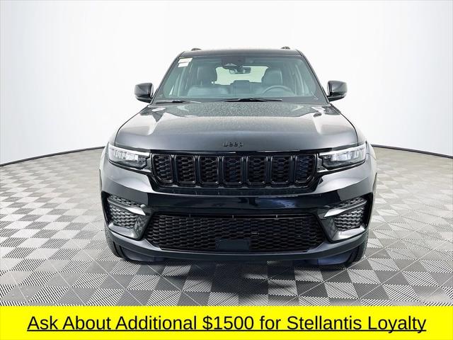 2025 Jeep Grand Cherokee GRAND CHEROKEE ALTITUDE 4X4