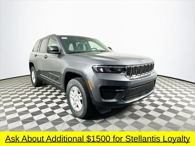 2025 Jeep Grand Cherokee GRAND CHEROKEE LAREDO 4X4