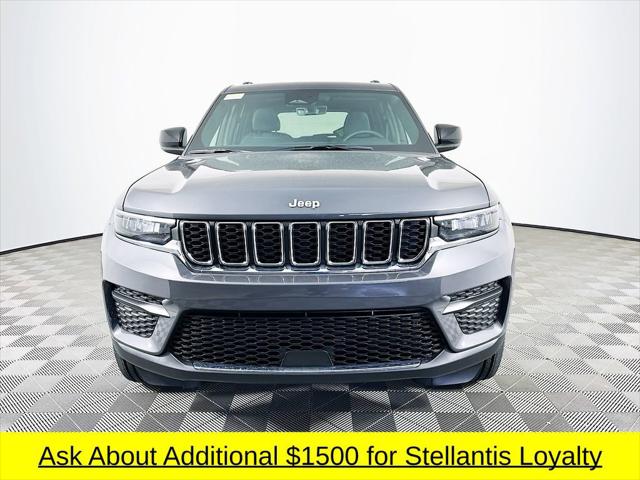 2025 Jeep Grand Cherokee GRAND CHEROKEE LAREDO 4X4