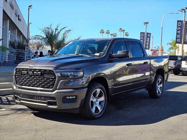 2026 RAM Ram 1500 RAM 1500 EXPRESS CREW CAB 4X2 57 BOX