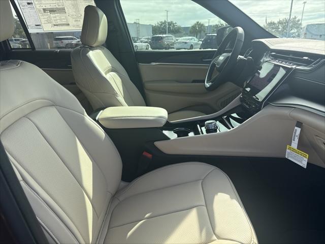 2025 Jeep Grand Cherokee Limited 4x2