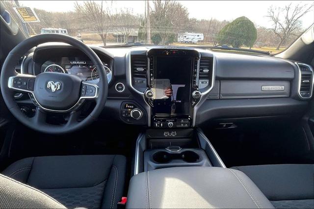2026 Ram 1500 Big Horn Crew Cab 4x4 5'7" Box